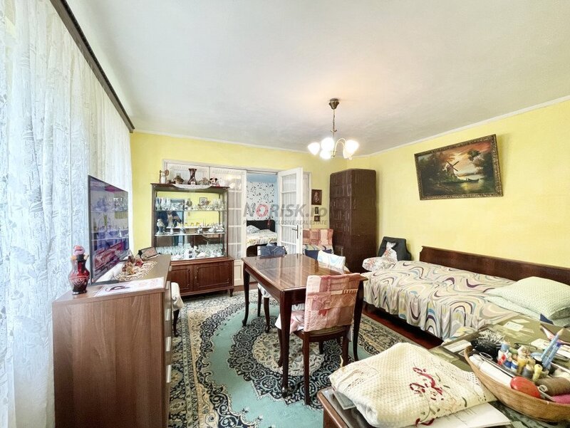 Polona, Dorobanti, casa 4 camere, 143 mp, 424 mp teren, oportunitate